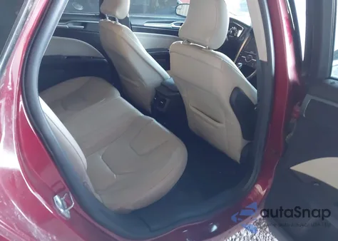 2016 Ford Fusion Titanium из США, поврежденный, VIN 3FA6P0K99GR347103